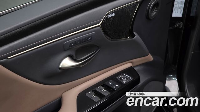 Lexus ES 2024 — photo 22
