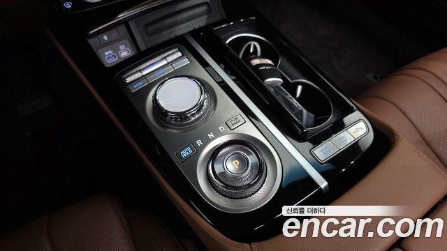 Genesis G80 2023 — photo 12