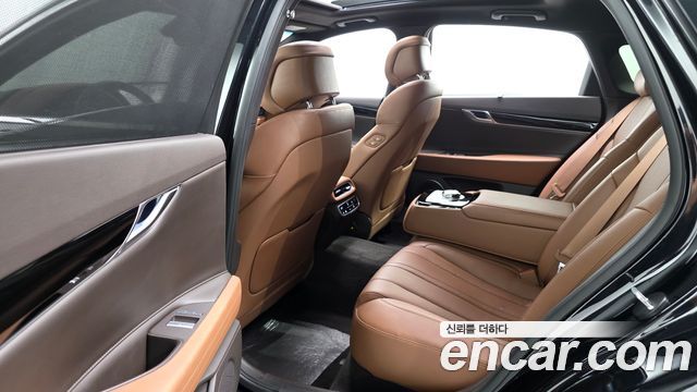 Genesis G80 2023 — photo 17