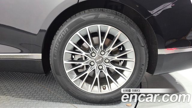 Genesis G80 2023 — photo 7