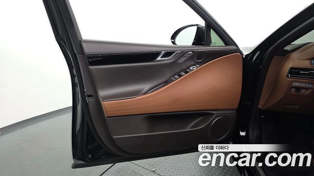 Genesis G80 2023 — photo 14