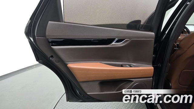 Genesis G80 2023 — photo 15