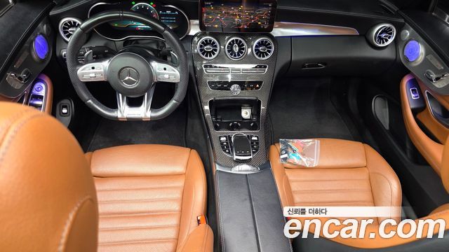 Mercedes-Benz C-Class 2019 — photo 10