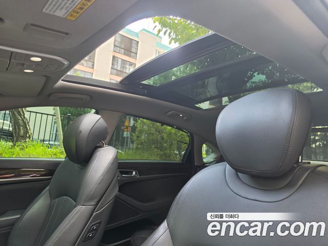 Hyundai Genesis 2015 — photo 8