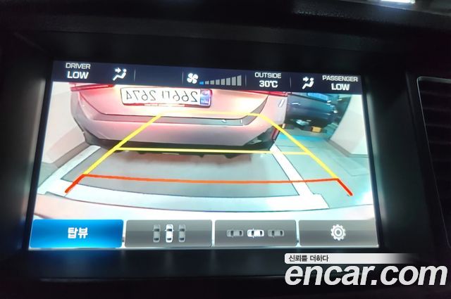 Hyundai Genesis 2015 — photo 18