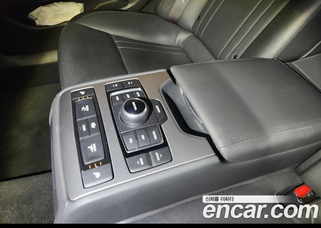 Hyundai Genesis 2015 — photo 19