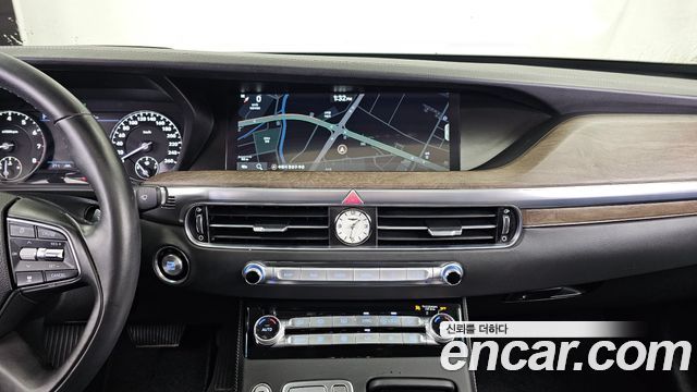 Genesis G90 2019 — photo 20