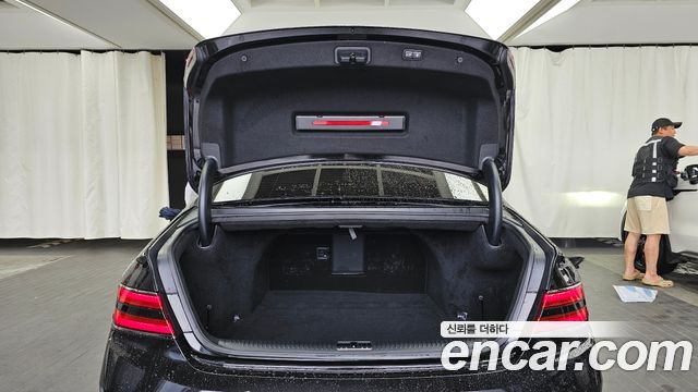 Genesis G90 2019 — photo 26