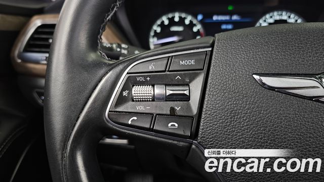 Genesis G90 2019 — photo 29