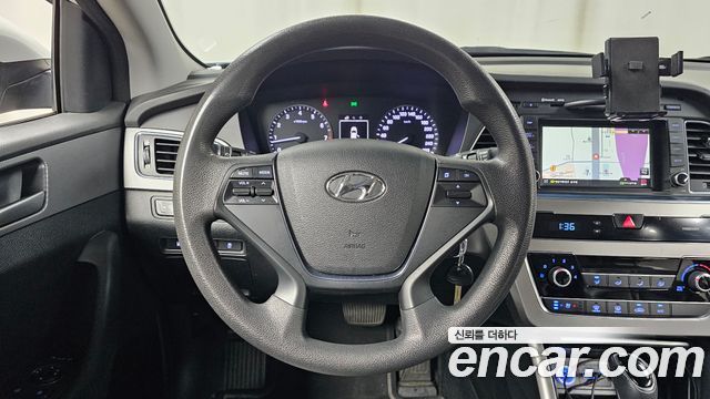 Hyundai Sonata 2015 — photo 13
