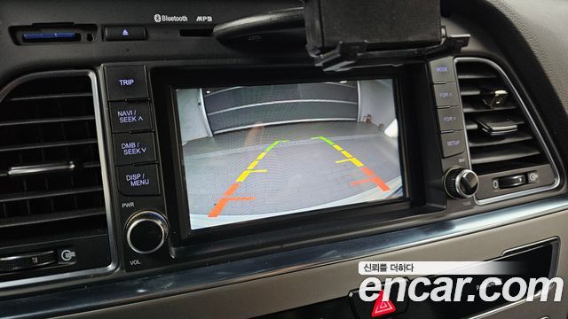 Hyundai Sonata 2015 — photo 17