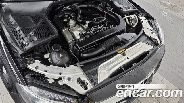 Mercedes-Benz C-Class 2018 — photo 6