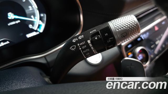 Genesis GV80 2022 — photo 28