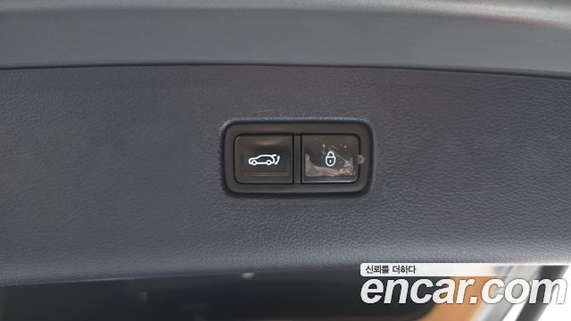 Genesis GV80 2022 — photo 37
