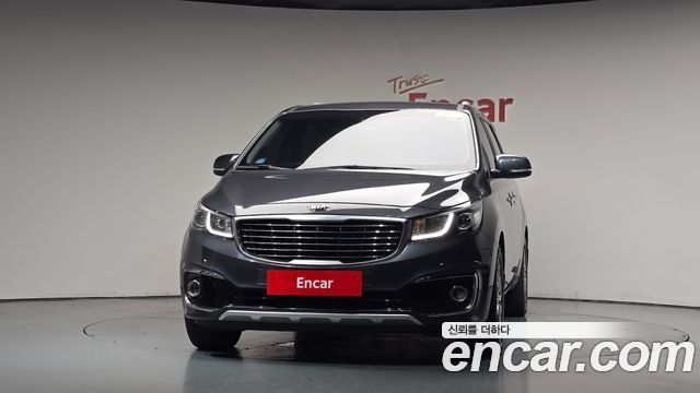 Kia Canival 2015 — photo 3