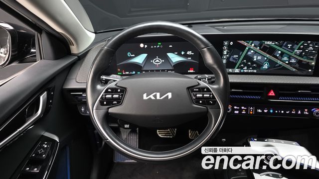 Kia EV6 2022 — photo 20