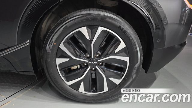 Kia EV6 2022 — photo 7