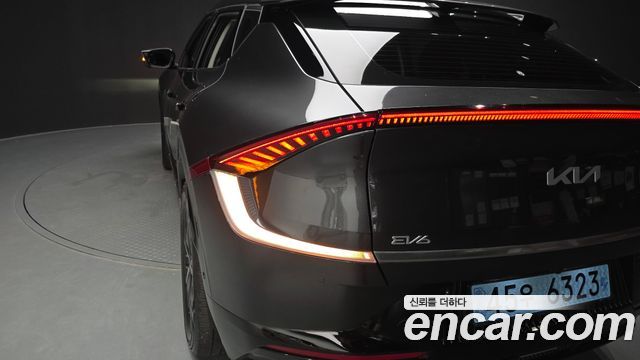 Kia EV6 2022 — photo 9