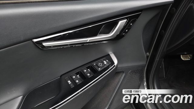 Kia EV6 2022 — photo 14