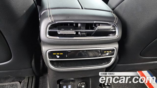 Genesis GV80 2020 — photo 19