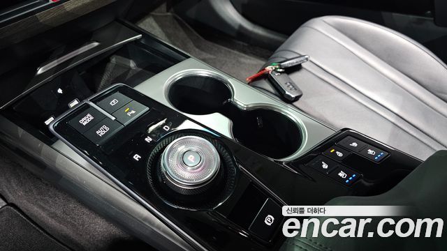 Kia K8 2022 — photo 12