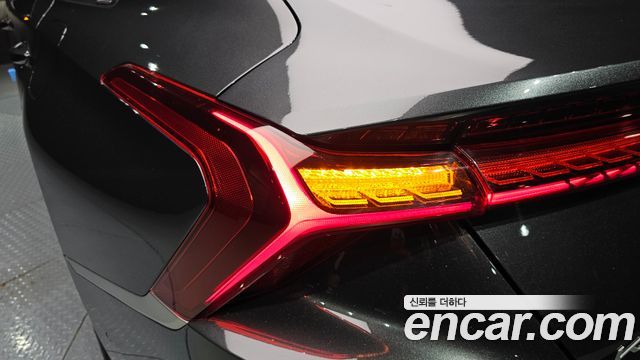 Kia K8 2022 — photo 9
