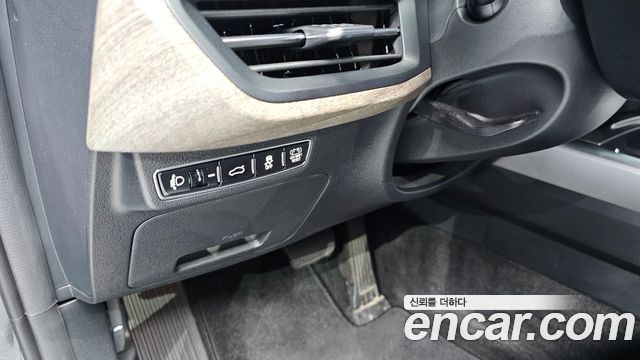 Kia K8 2022 — photo 28