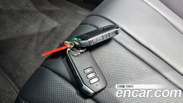 Kia K8 2022 — photo 33
