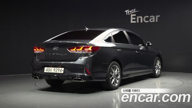 Hyundai Sonata 2018 — photo 2