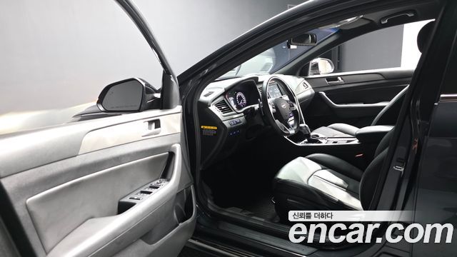 Hyundai Sonata 2018 — photo 10