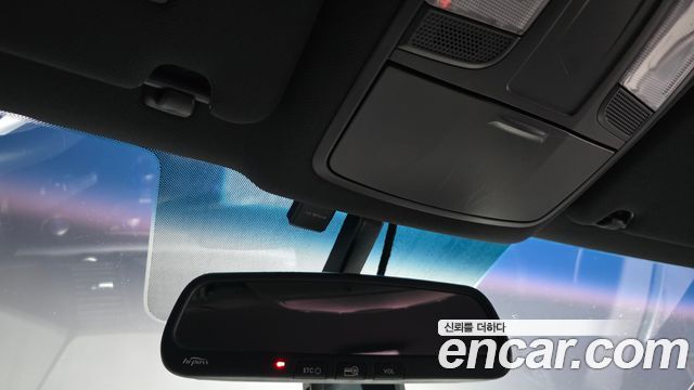 Hyundai Sonata 2018 — photo 19