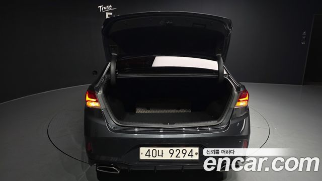 Hyundai Sonata 2018 — photo 20