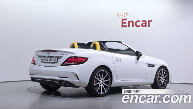 Mercedes-Benz SLC-Class 2018 — photo 2