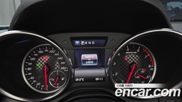 Mercedes-Benz SLC-Class 2018 — photo 11