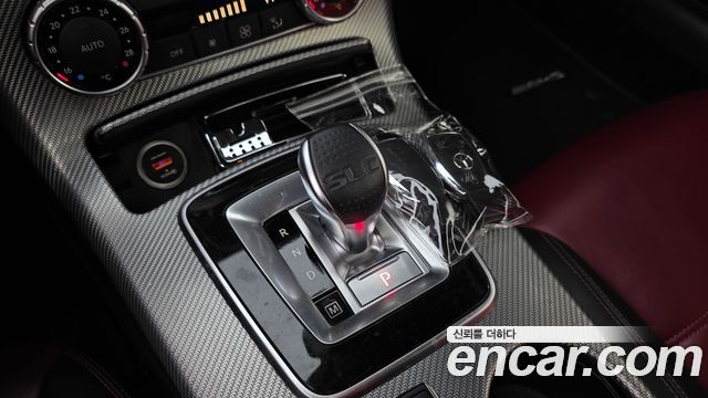 Mercedes-Benz SLC-Class 2018 — photo 12