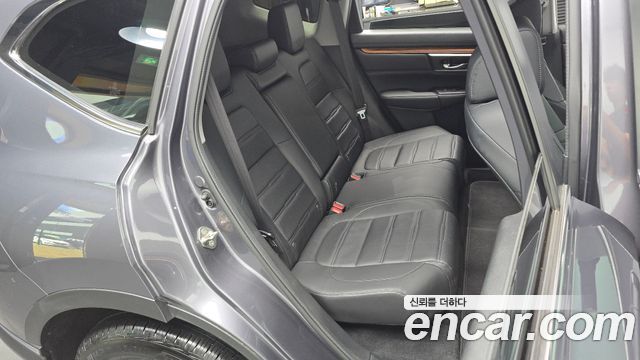 Honda CR-V 2019 — photo 13