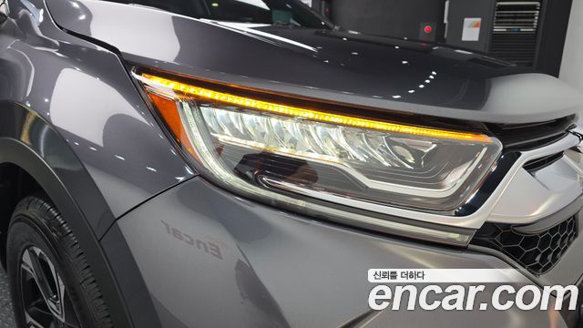 Honda CR-V 2019 — photo 8