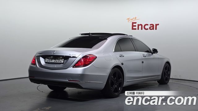 Mercedes-Benz S-Class 2015 — photo 2