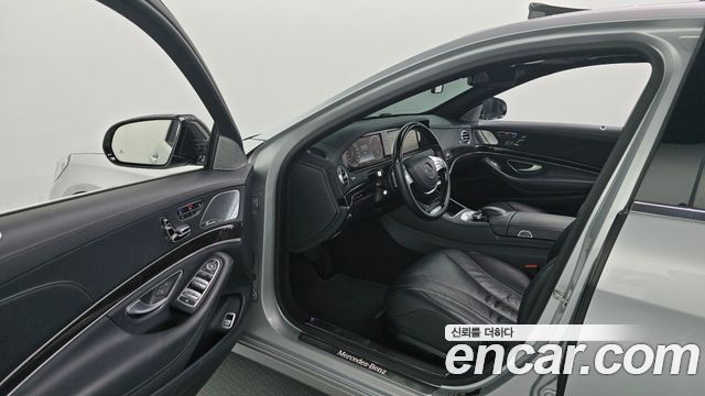 Mercedes-Benz S-Class 2015 — photo 10