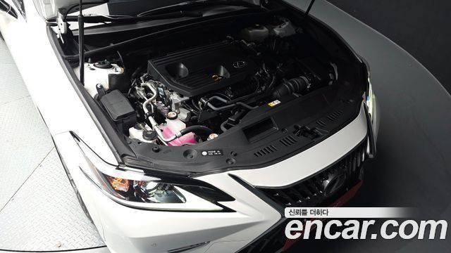 Lexus ES 2024 — photo 6