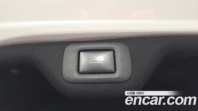 Lexus ES 2024 — photo 32