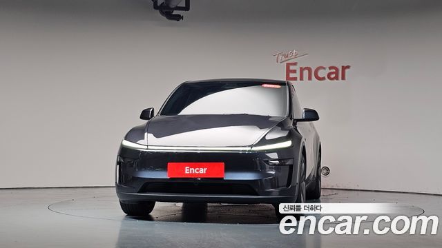 Tesla Model Y 2025 — photo 3