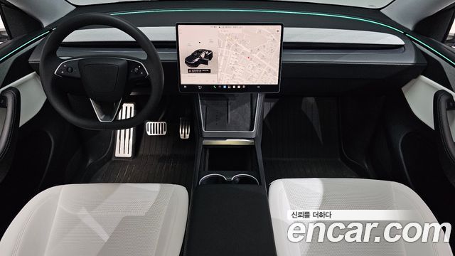 Tesla Model Y 2025 — photo 10