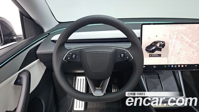 Tesla Model Y 2025 — photo 19