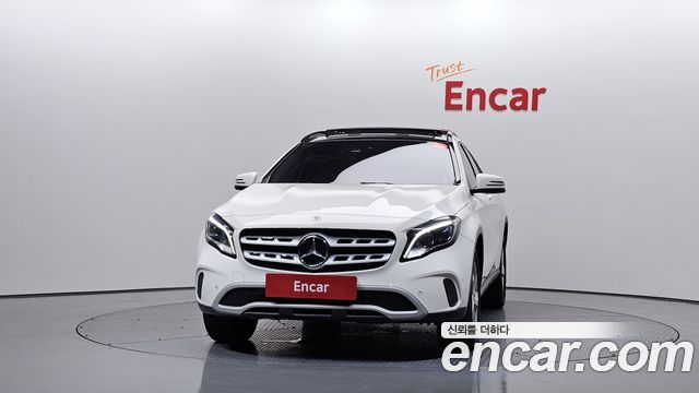 Mercedes-Benz GLA-Class 2018 — photo 3