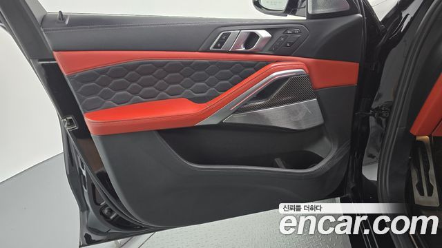 BMW X6M 2021 — photo 14