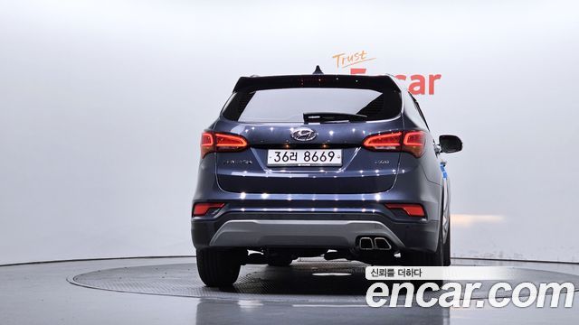 Hyundai Santafe 2018 — photo 4