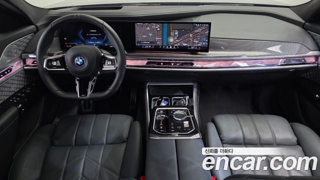 BMW i7 2024 — photo 10