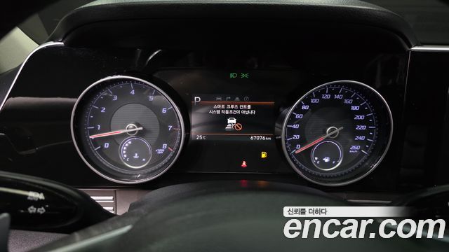 Hyundai Grandeur 2022 — photo 8