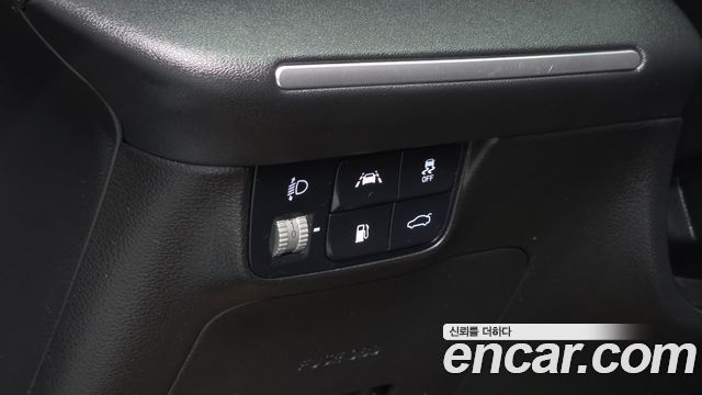 Hyundai Grandeur 2022 — photo 15